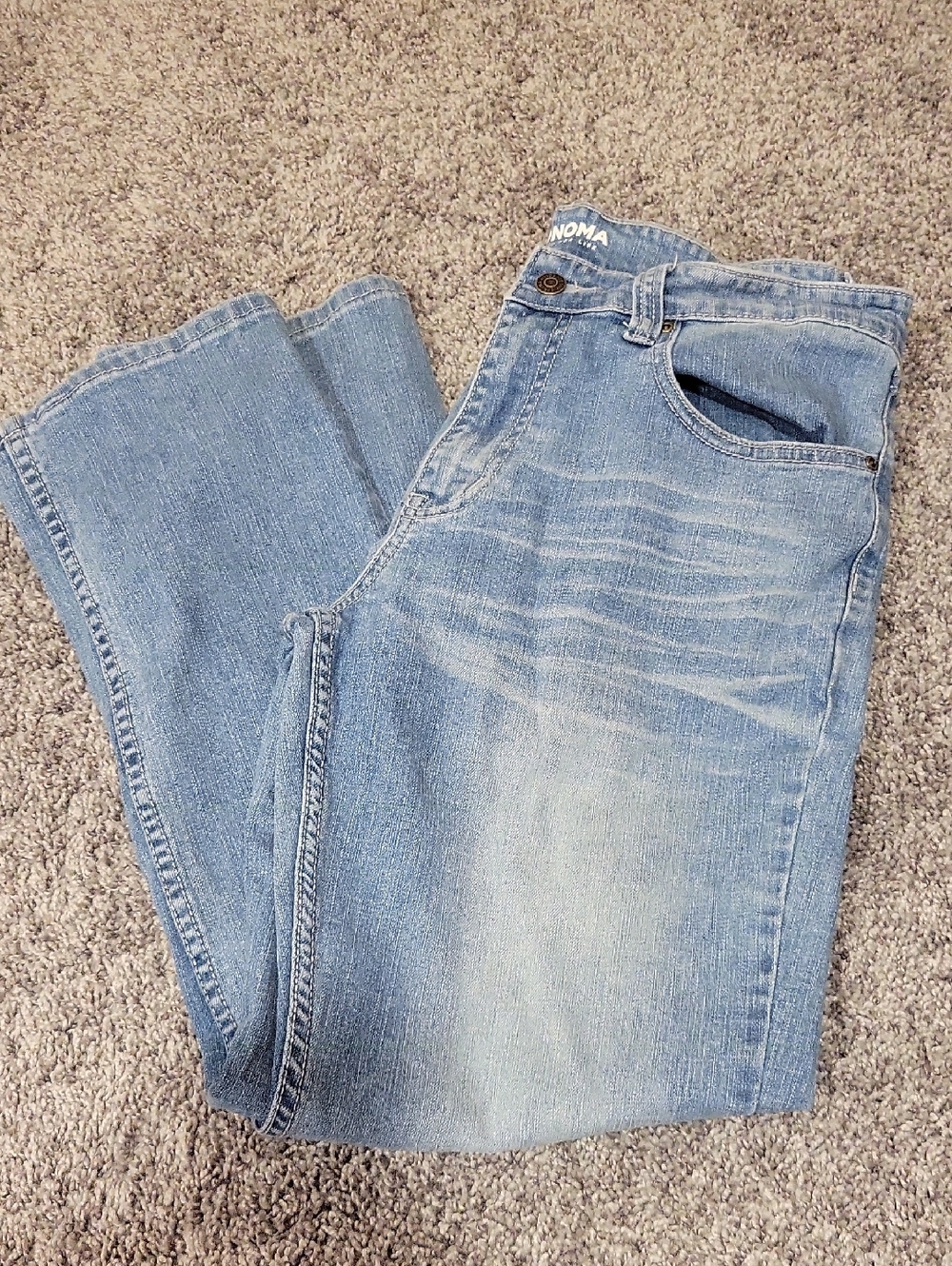 Sonoma Men's Lightwash Relaxed Jeans Size 32x30